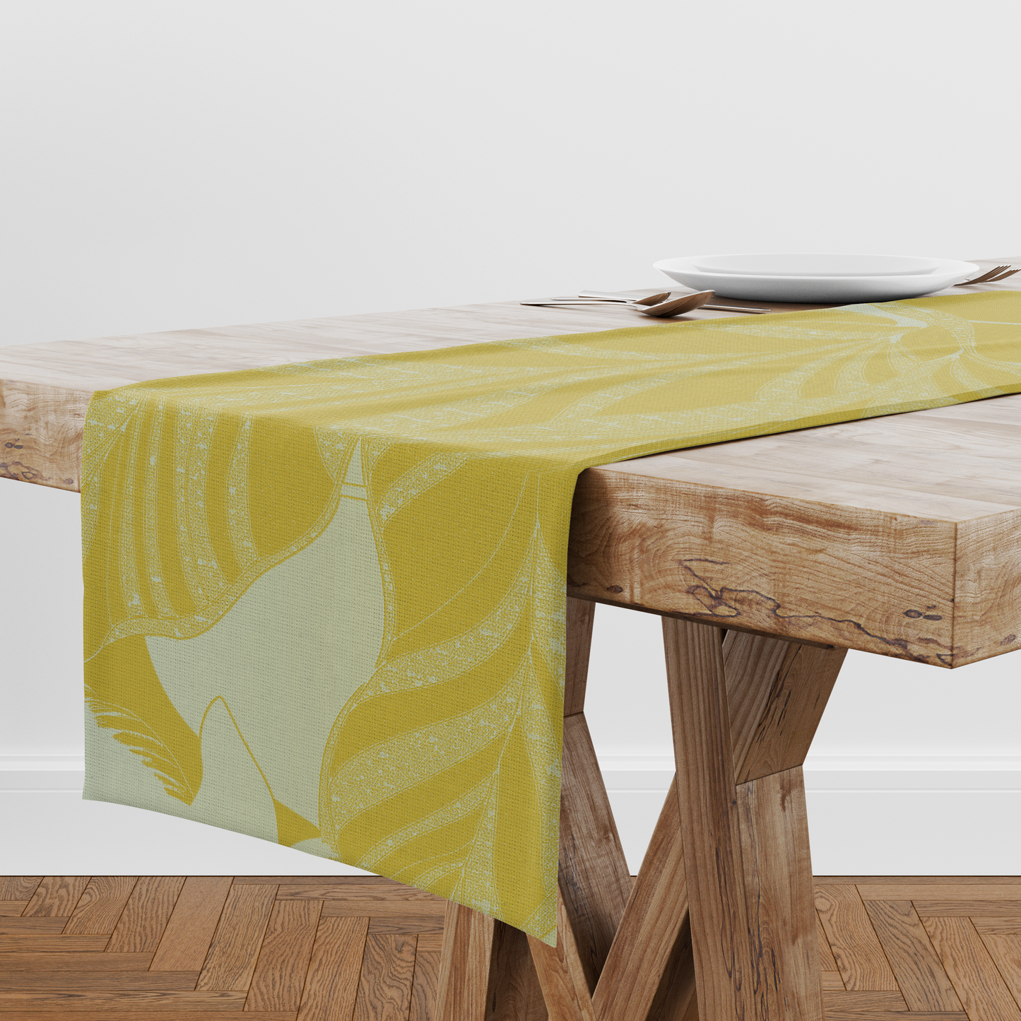 Table Runner in Sunny Tropical Paissage Lightweight Linen