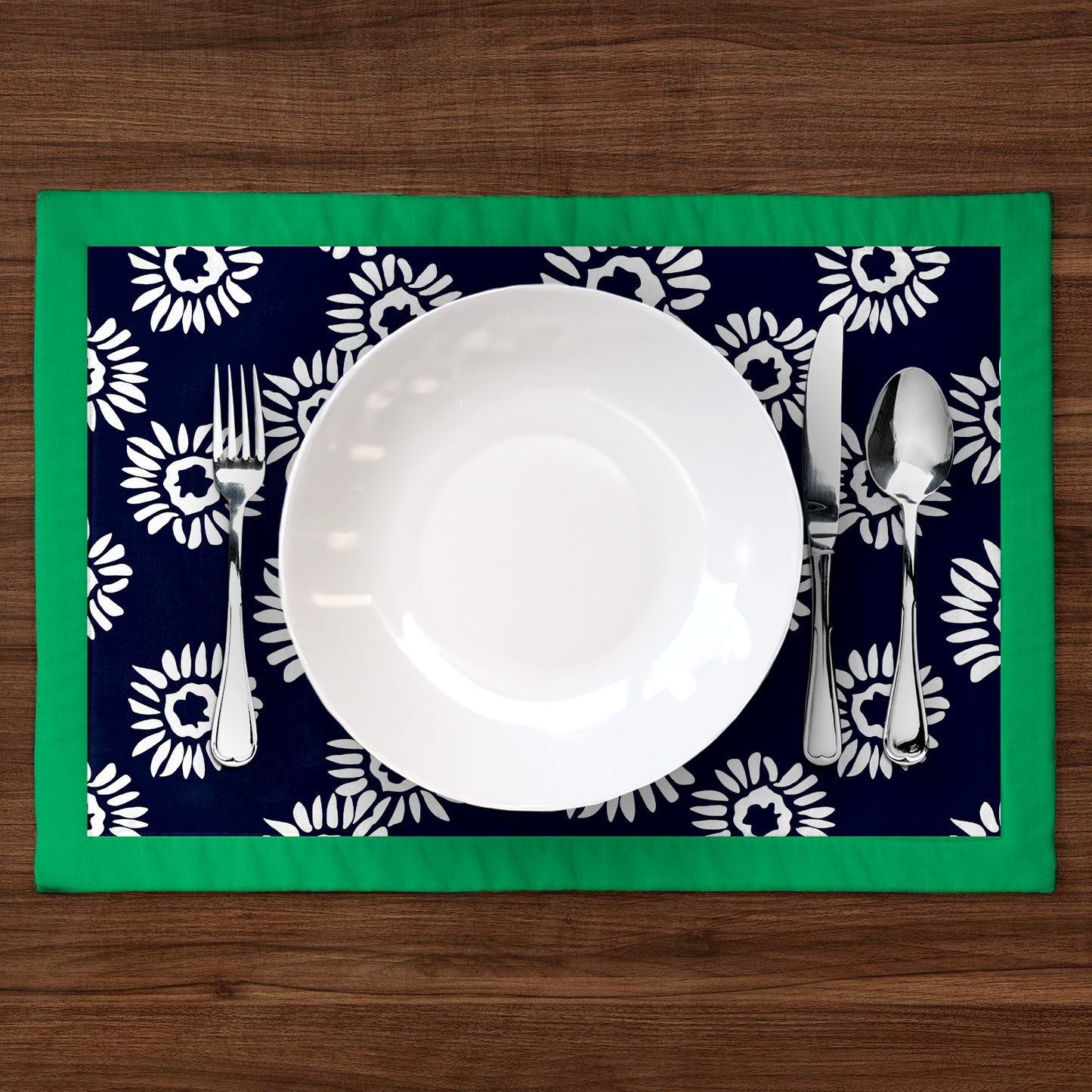 Navy Daisies Placemat in Lightweight Linen