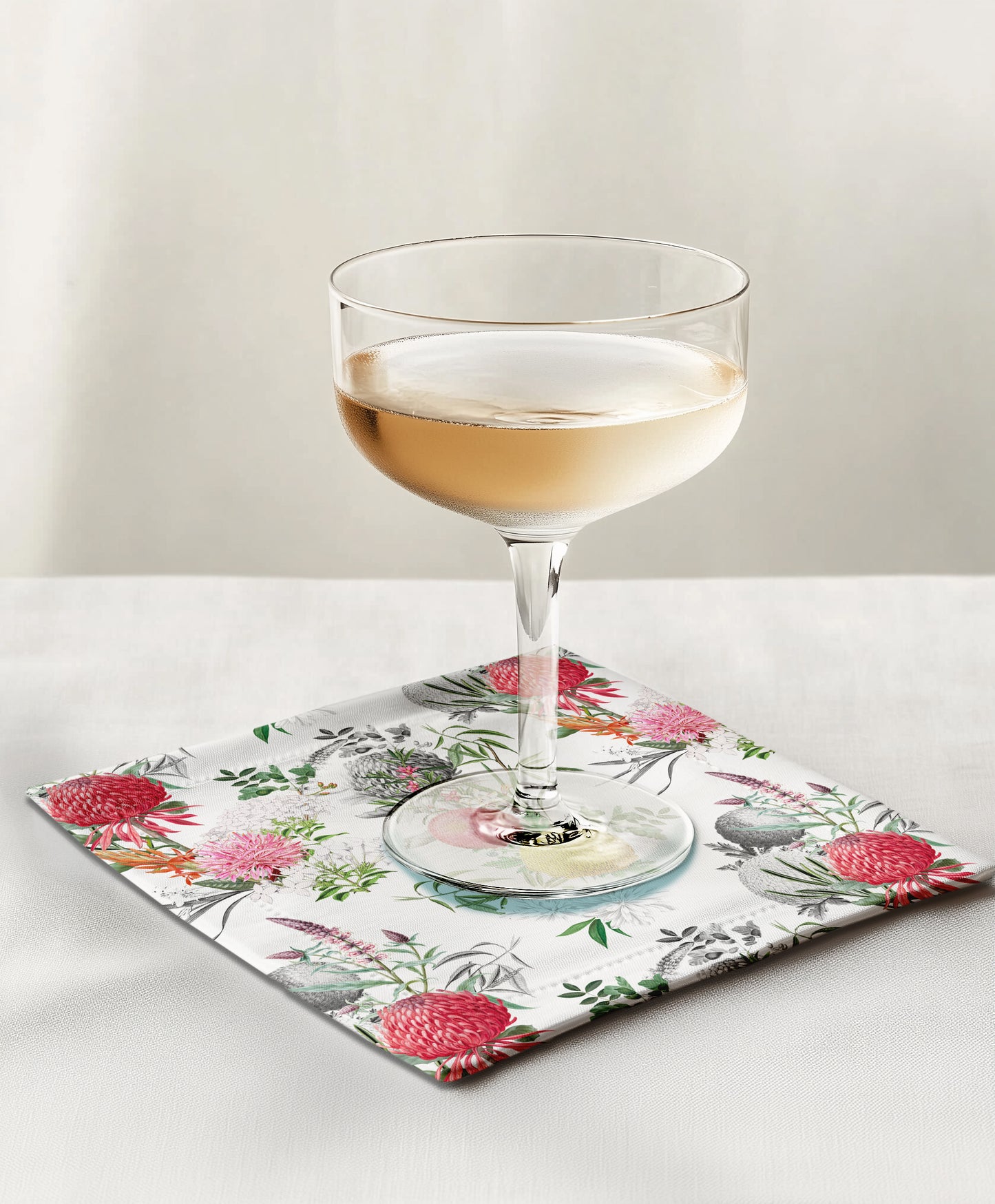 Cocktail Napkin - Verano in white