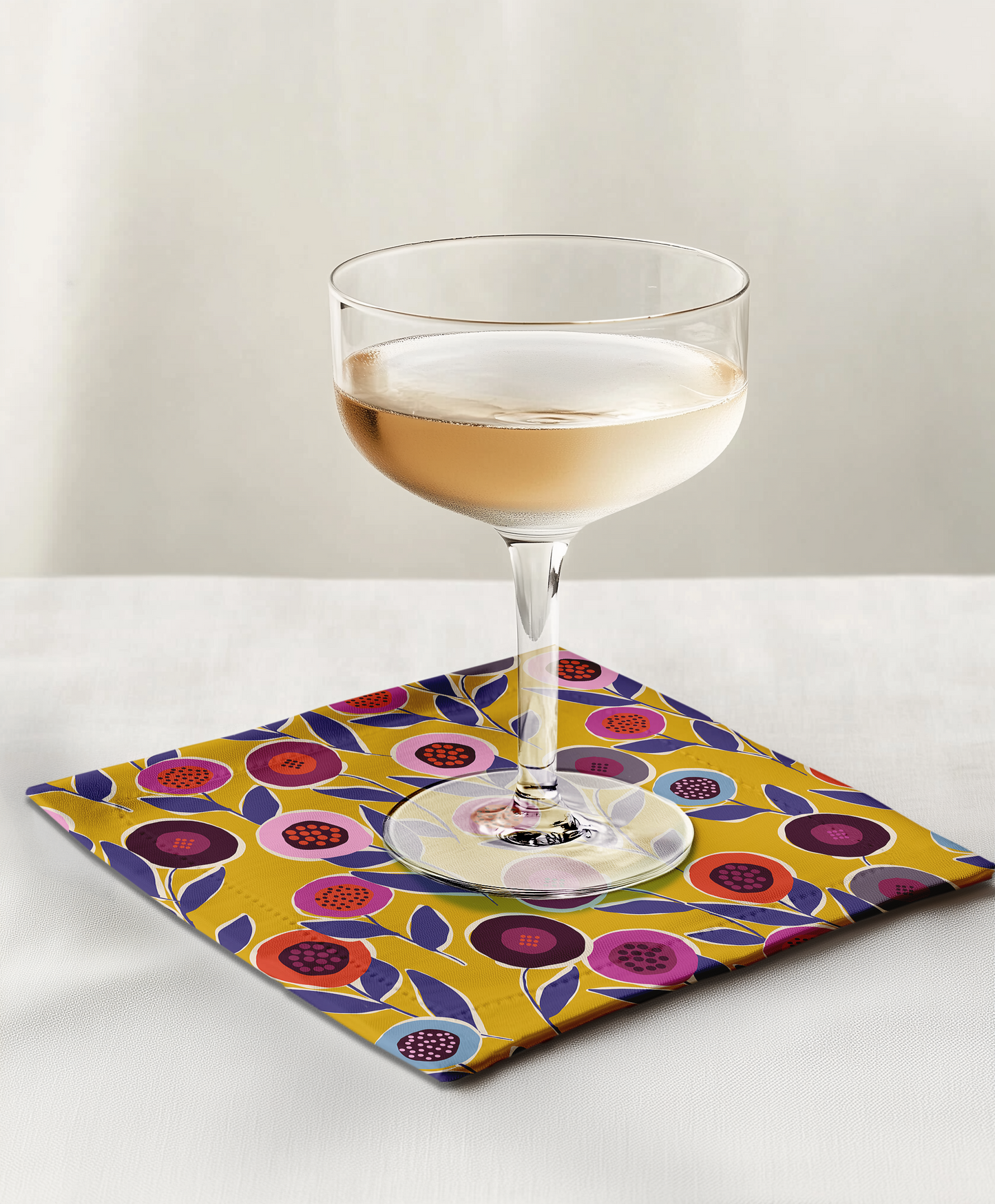 Button Flowers Yellow Oxford Cocktail