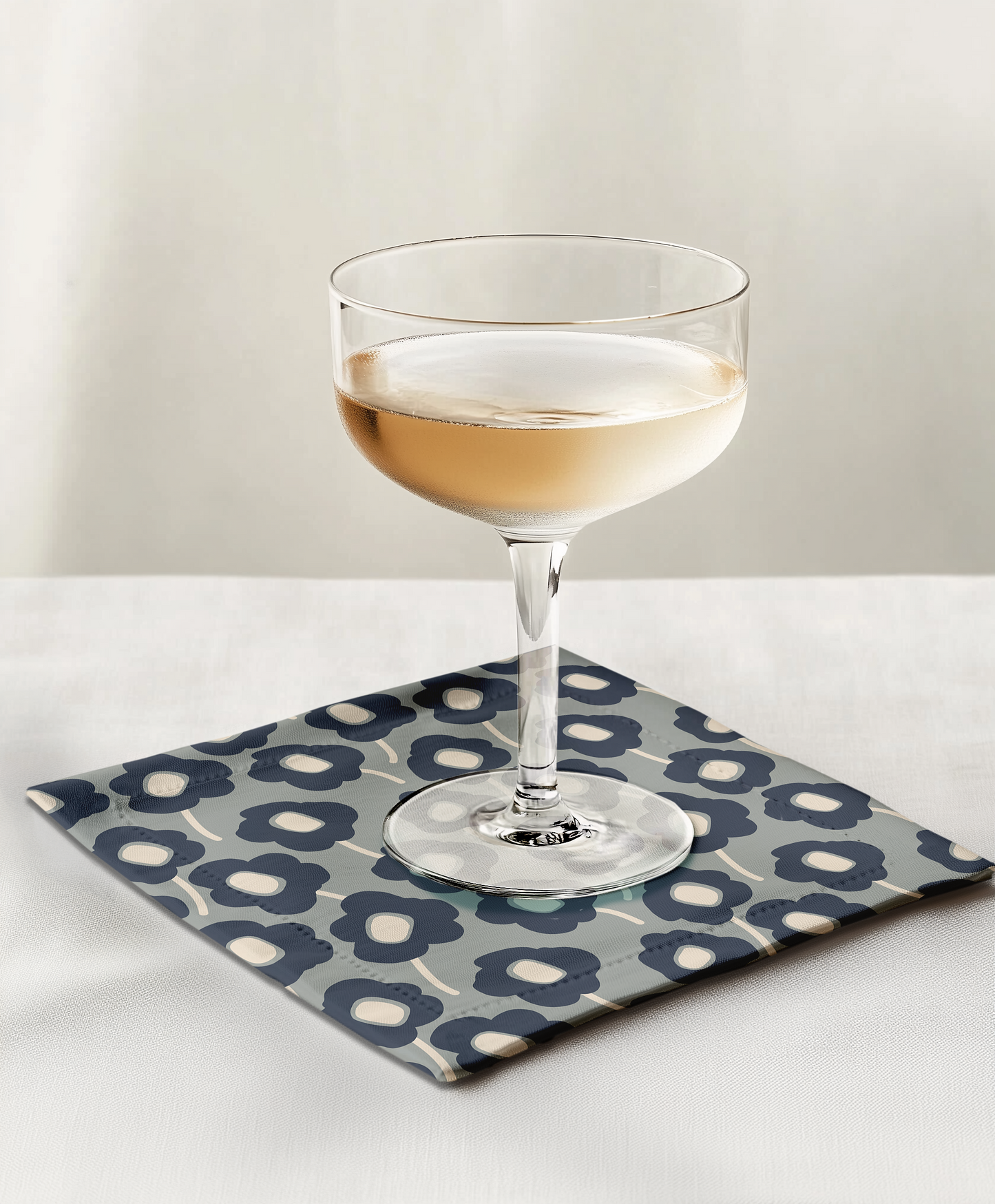 Mod Flowers Grey Oxford Cocktail