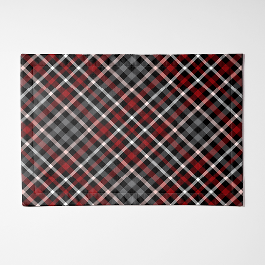 Violator Plaid Placemat in Lightweight Linen