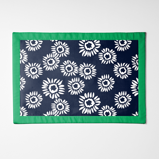 Navy Daisies Placemat in Lightweight Linen