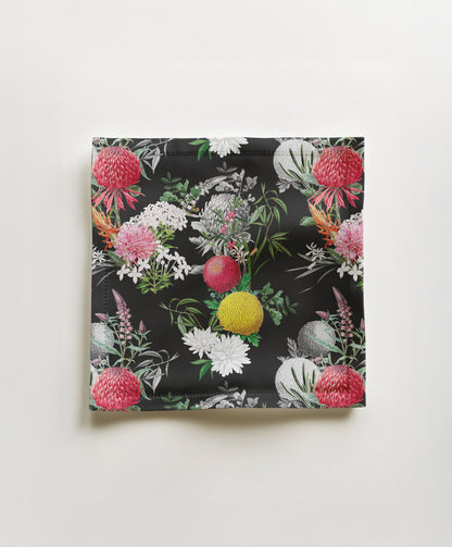 Verano in Black Cocktail Napkin