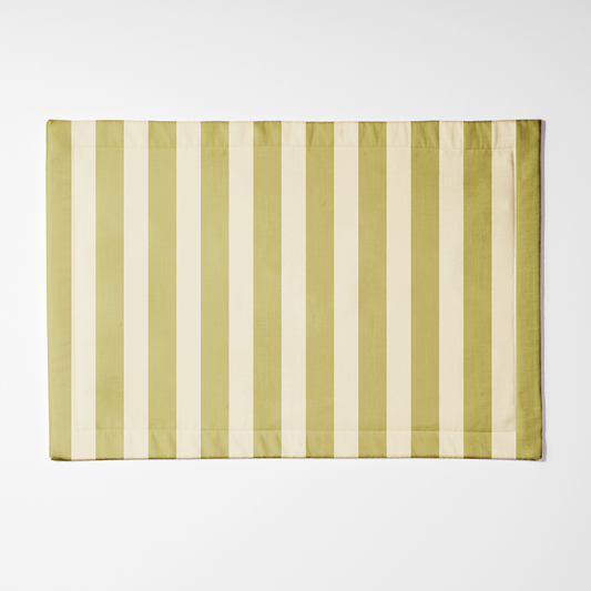 ONE Medium Stripes Placemat - Moss in Lightweight Linen