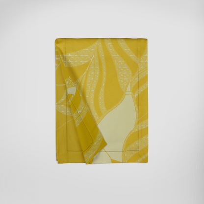 Table Runner in Sunny Tropical Paissage Lightweight Linen