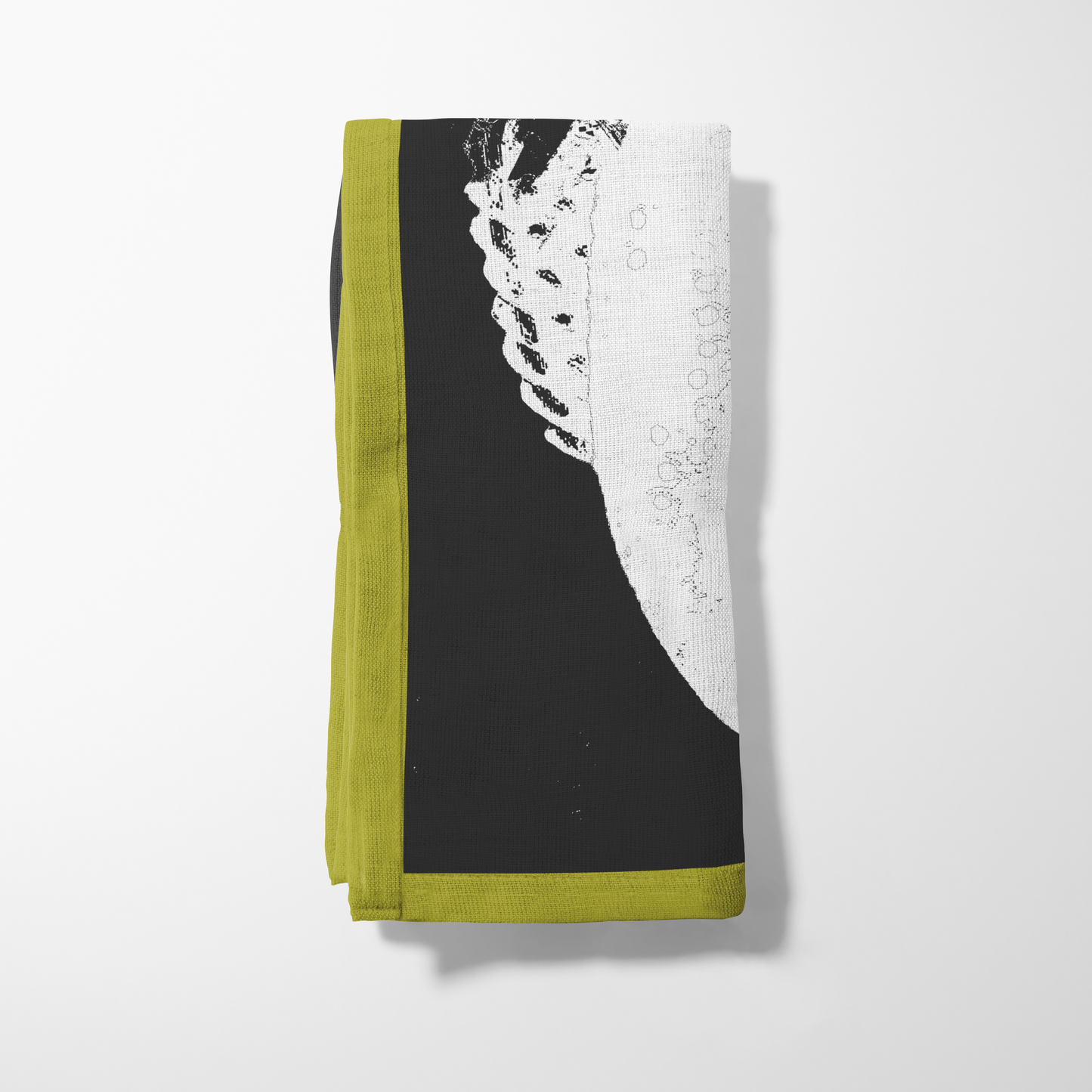 Graphic Fish Napkin in Lightweight Linen