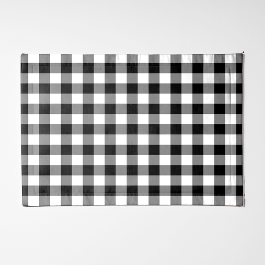 ONE Gingham Placemat in Black in Lightweight Linen