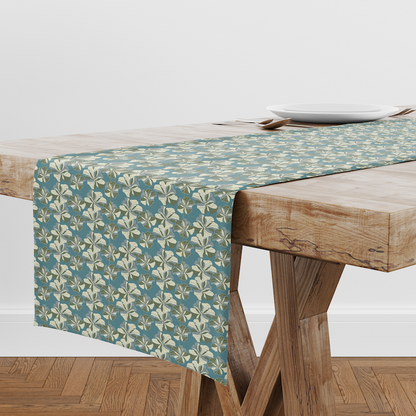 Table Runner in Cayena Acqua in Lightweight Linen