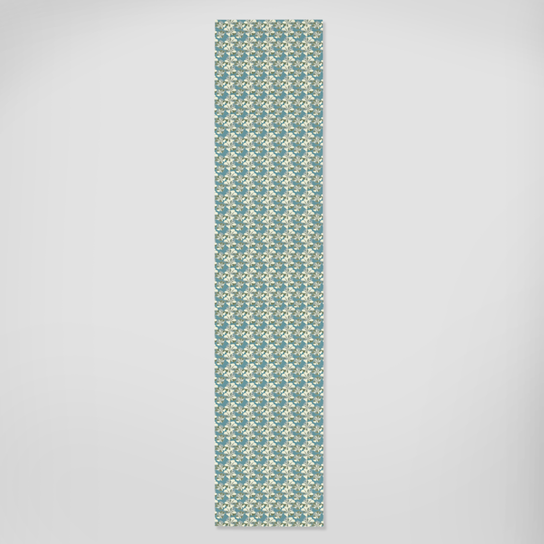 Table Runner in Cayena Acqua in Lightweight Linen