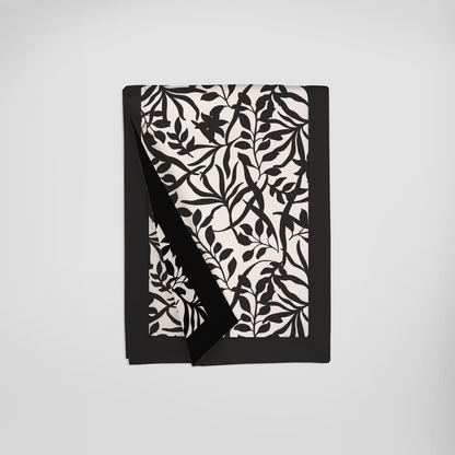 Figi Floral Runner in White and Black - Mid Cotton Twill